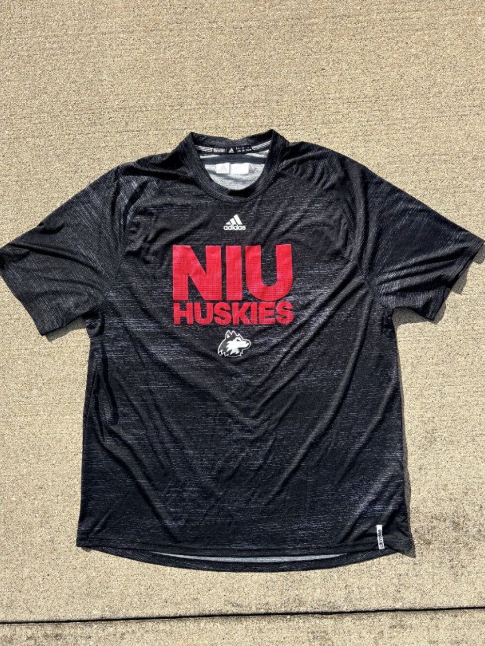 Northern Illinois University NIU Adidas Climalite shirt men's 2XL Black and red